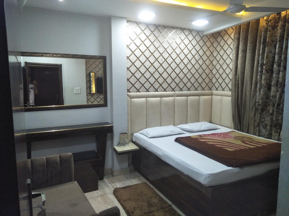 Hotel Brown Λουντιάνα Εξωτερικό φωτογραφία